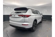$14632 : Mitsubishi Outlander 2022 AW thumbnail