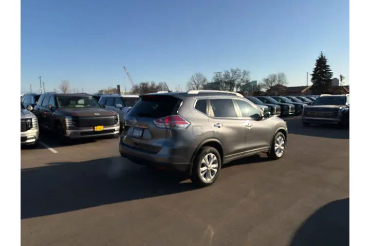 $14000 : Nissan Rogue 2016 AWD SV 4dr image 2
