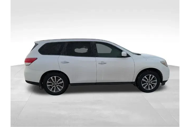 $8500 : Nissan Pathfinder 2013 4x4 S image 10