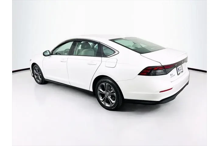 $24000 : Honda Accord 2023 EX 4dr Sed image 5
