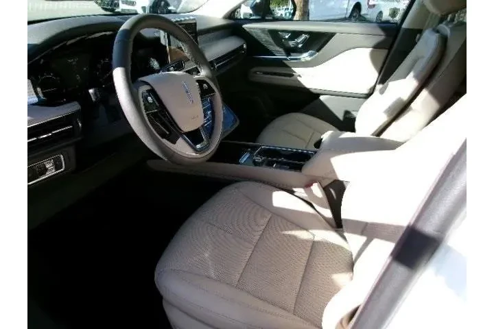 $30996 : Lincoln Corsair 2022 AWD Sta image 8