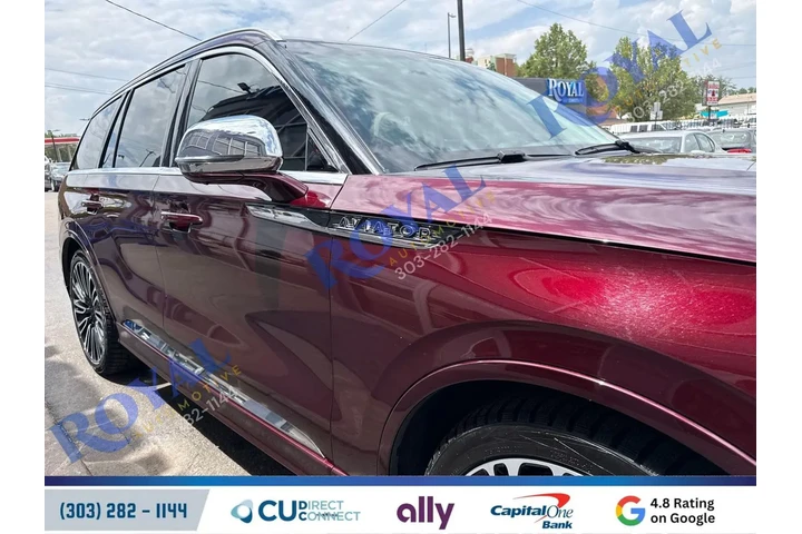 $41595 : 2020 Aviator Black Label image 8