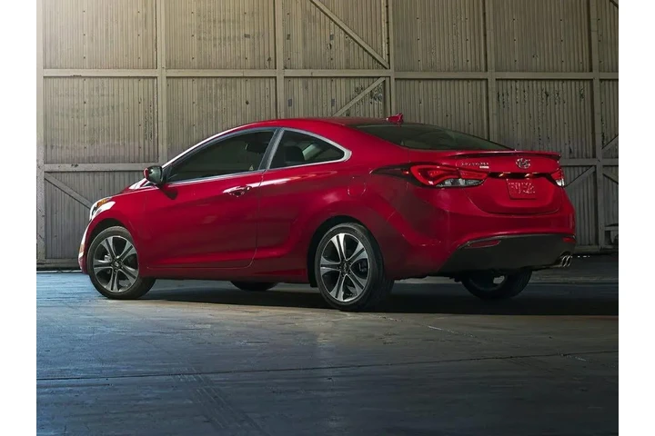 $8119 : Hyundai ELANTRA Coupe 2014 B image 1