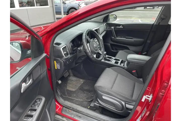 $16999 : Kia Sportage 2021 AWD LX 4dr image 7