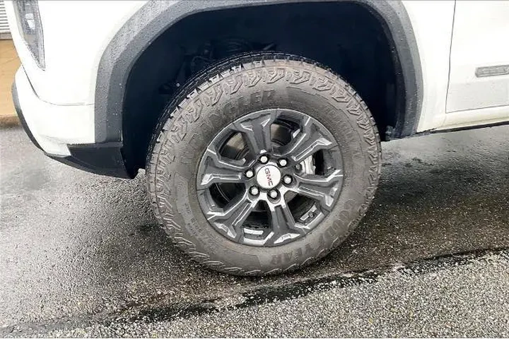 $35991 : GMC Canyon 2024 4x2 Elevatio image 4