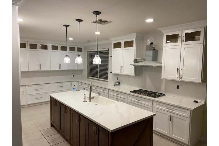 j&j American kitchen cabinet image 2