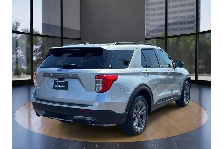 $30995 : Ford Explorer 2023 XLT 4dr S image 3