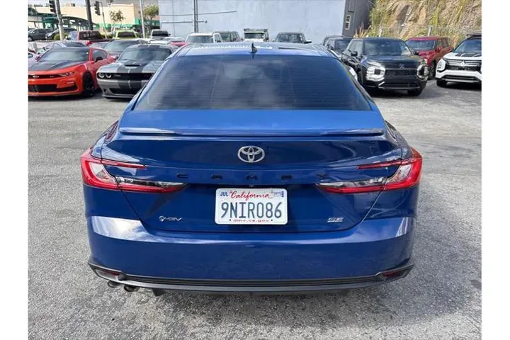 $29388 : Toyota Camry 2025 SE 4dr Sed image 5