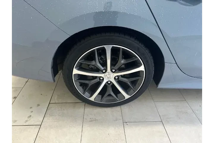 $26601 : Honda Civic 2022 Touring 4dr image 8