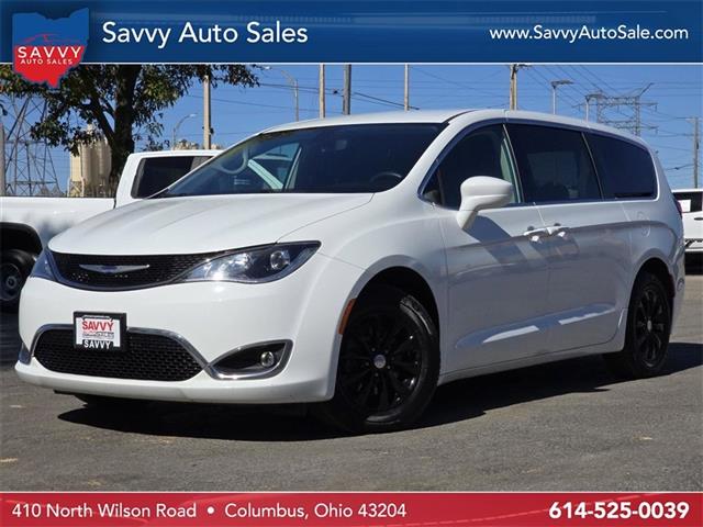 $17000 : 2019 Pacifica Touring Plus image 1