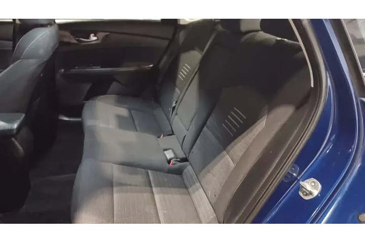 $14448 : Kia Forte 2019 S 4dr Sedan image 7