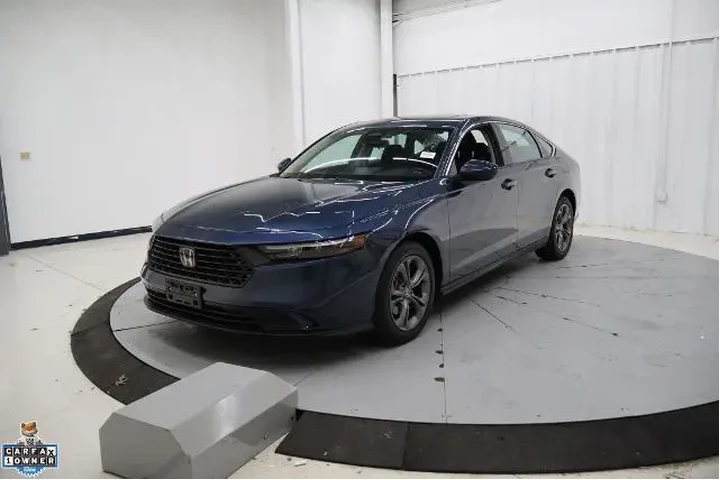 $25995 : Honda Accord 2024 EX 4dr Sed image 8