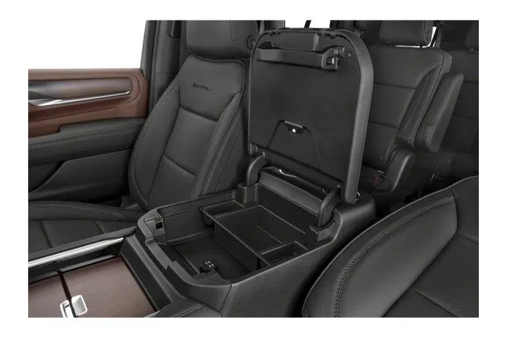 GMC Yukon 2023 4x4 Denali 4d image 9