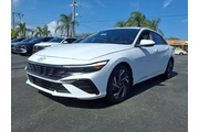 $19995 : Hyundai ELANTRA 2024 SEL 4dr thumbnail