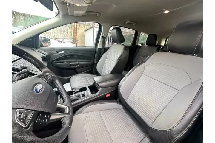 2018 FORD ESCAPE2018 FORD ESC image 5