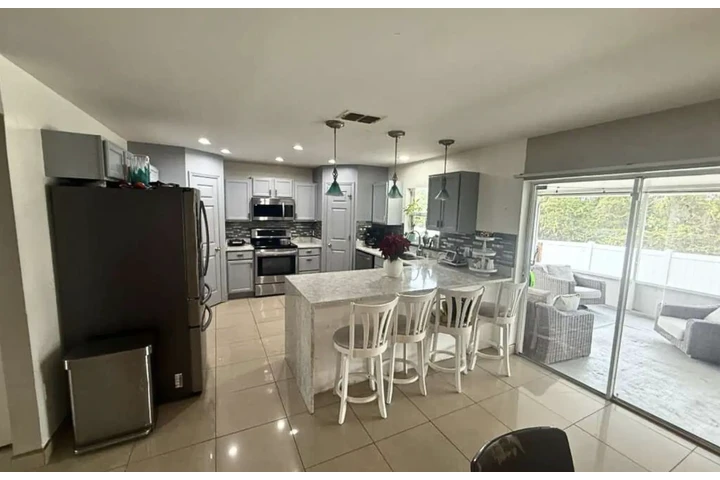 $359000 : Beautiful home 5 bedrooms. image 3