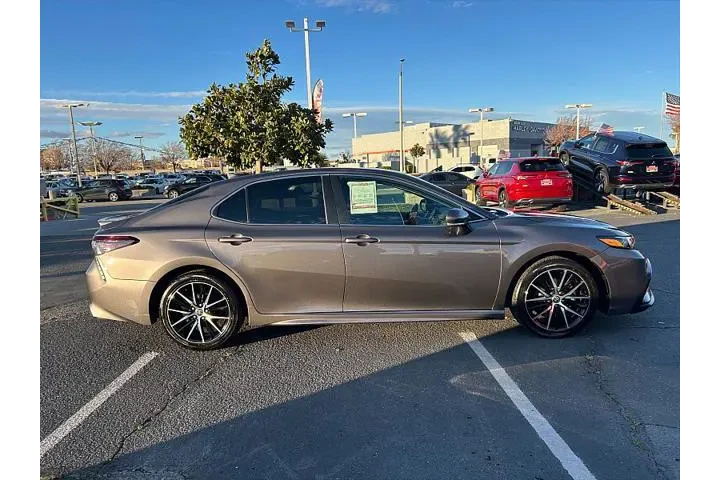 $23300 : Toyota Camry 2023 SE 4dr Sed image 8