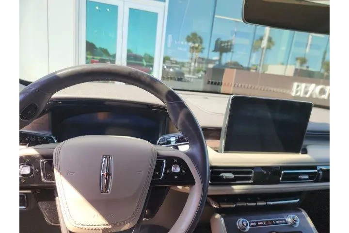 $26186 : Lincoln Aviator 2020 Reserve image 8