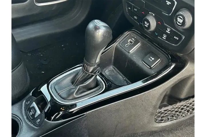 $13994 : Jeep Compass 2019 Limited 4d image 5