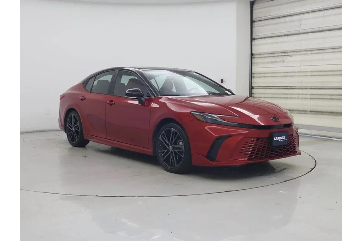 $29998 : Toyota Camry 2025 XSE 4dr Se image 1