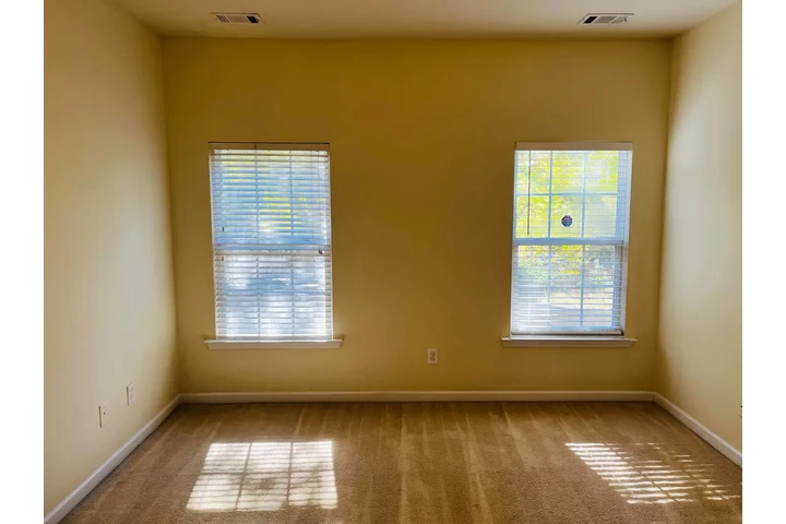 $1150 : Magnífica casa de 3 dormitorio image 6