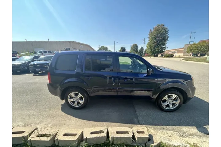 $9990 : 2014 Pilot EX-L image 8