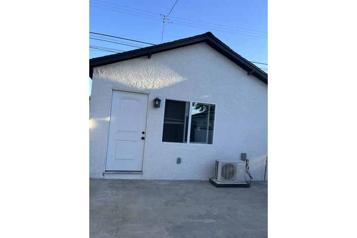 $1650 : Rentó mini departamento image 1