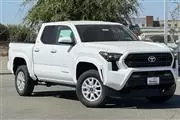 $39744 : New 2024 Tacoma SR5 Double Ca thumbnail