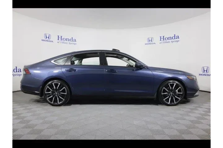 $33875 : Honda Accord Hybrid 2023 Tou image 8
