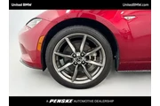$21960 : Mazda MX-5 Miata RF 2021 Gra thumbnail