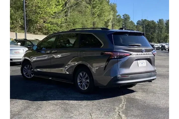 $24990 : Toyota Sienna 2021 XLE 7-Pas image 6