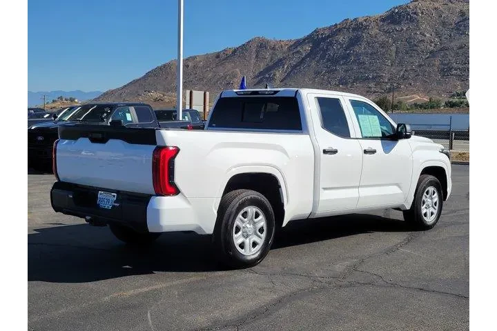 $39500 : Toyota Tundra 2026 4x2 SR 4d image 2