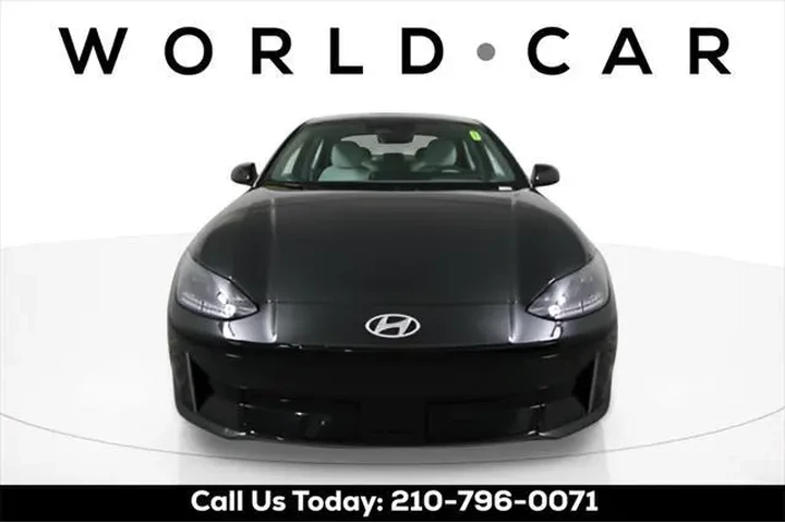 $28791 : Hyundai IONIQ 6 2023 SEL 4dr image 2