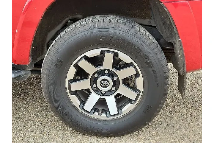 $37925 : Toyota 4Runner 2020 4x4 SR5 image 5