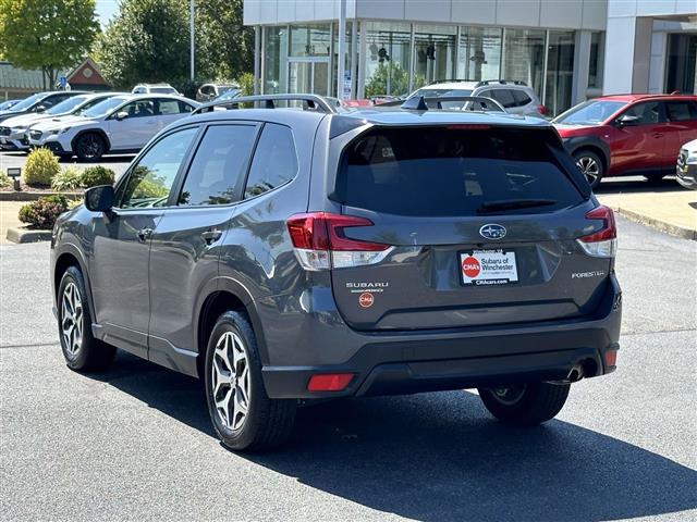 $27363 : PRE-OWNED 2024 SUBARU FORESTE image 4