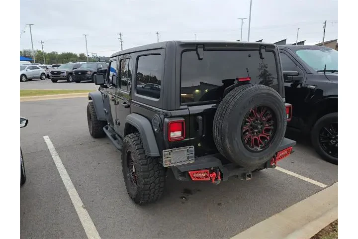 $24422 : Jeep Wrangler Unlimited 2018 image 2