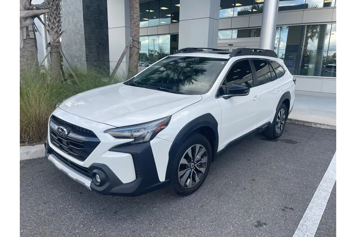 $28262 : Subaru Outback 2024 AWD Limi image 1