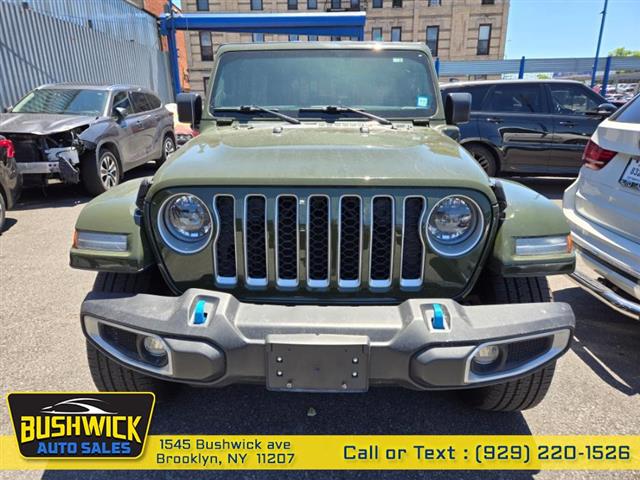 $44995 : Used 2023 Wrangler 4xe Sahara image 1