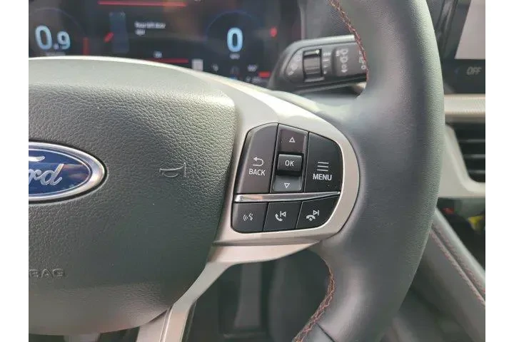 $39701 : Ford Explorer 2026 Active 4d image 7