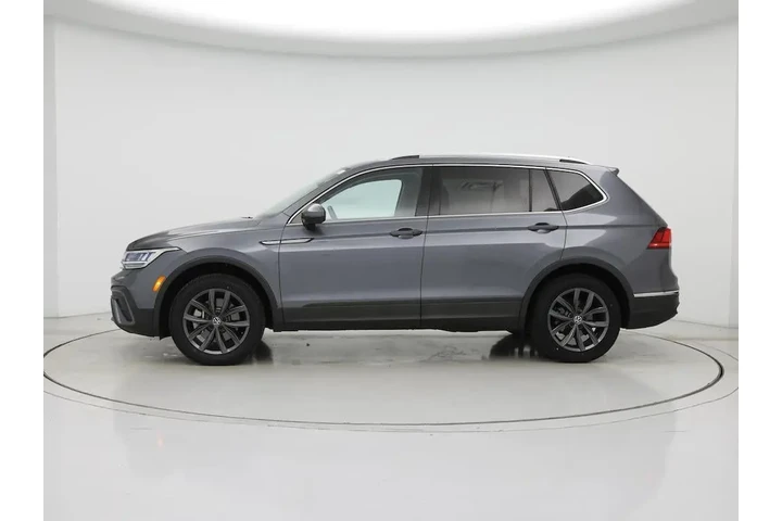 $20998 : Volkswagen Tiguan 2022 SE 4d image 3