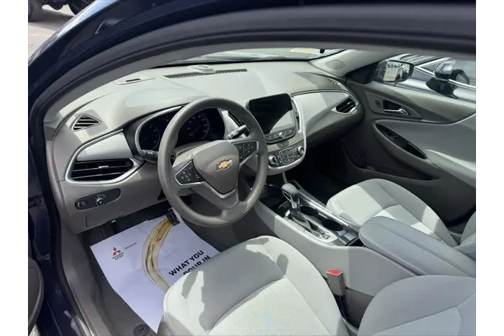 $22999 : Chevrolet Malibu 2025 LT 4dr image 10