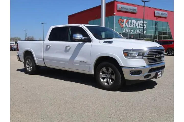 $32490 : Ram 1500 2022 4x4 Laramie 4d image 2