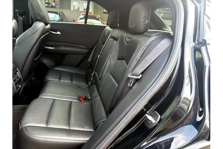 2020 XT4 Sport image 8