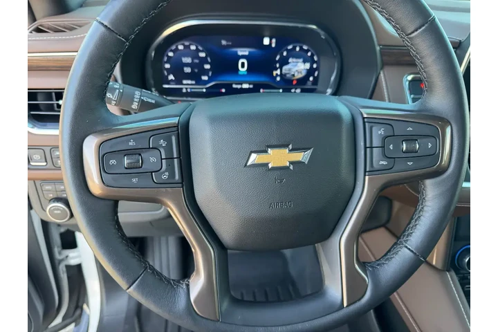 Chevrolet Tahoe 2022 4x4 Hig image 9