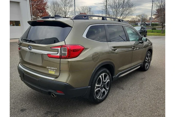 $29998 : Subaru Ascent 2023 AWD Limit image 6