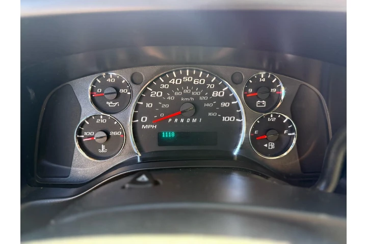 $9490 : 2012 Express 2500 Work Van image 9