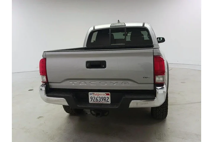 $24998 : Toyota Tacoma 2016 4x2 SR5 V image 6