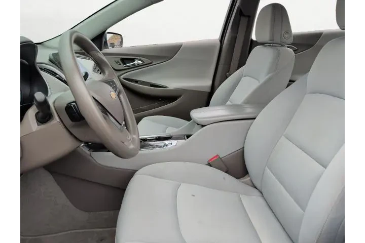 $14994 : Chevrolet Malibu 2022 LT 4dr image 9