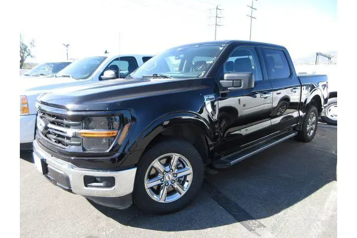 $36861 : Ford F-150 2025 4x2 XLT 4dr image 1