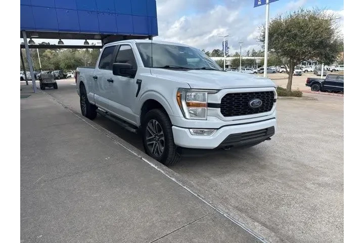 $30488 : Ford F-150 2022 4x4 XL 4dr S image 2